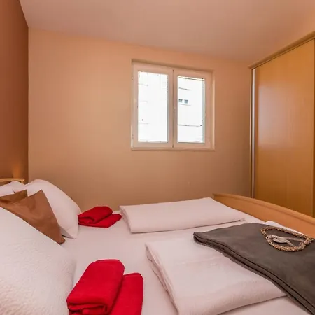 شقة Julia - One Bedroom 2 بيوغْغاد نا موغو